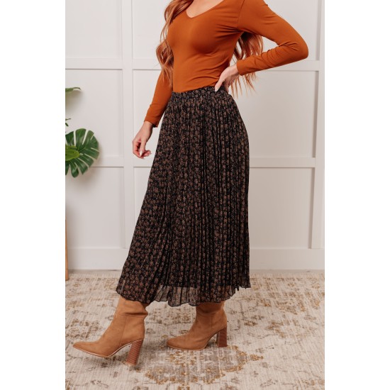 Just What You Wanted Floral Print Pleated Skirt Just What You Wanted Floral Print Pleated Skirt